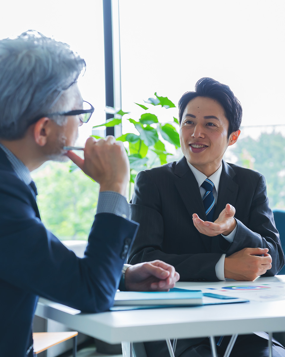 Real estate brokerage 不動産仲介業